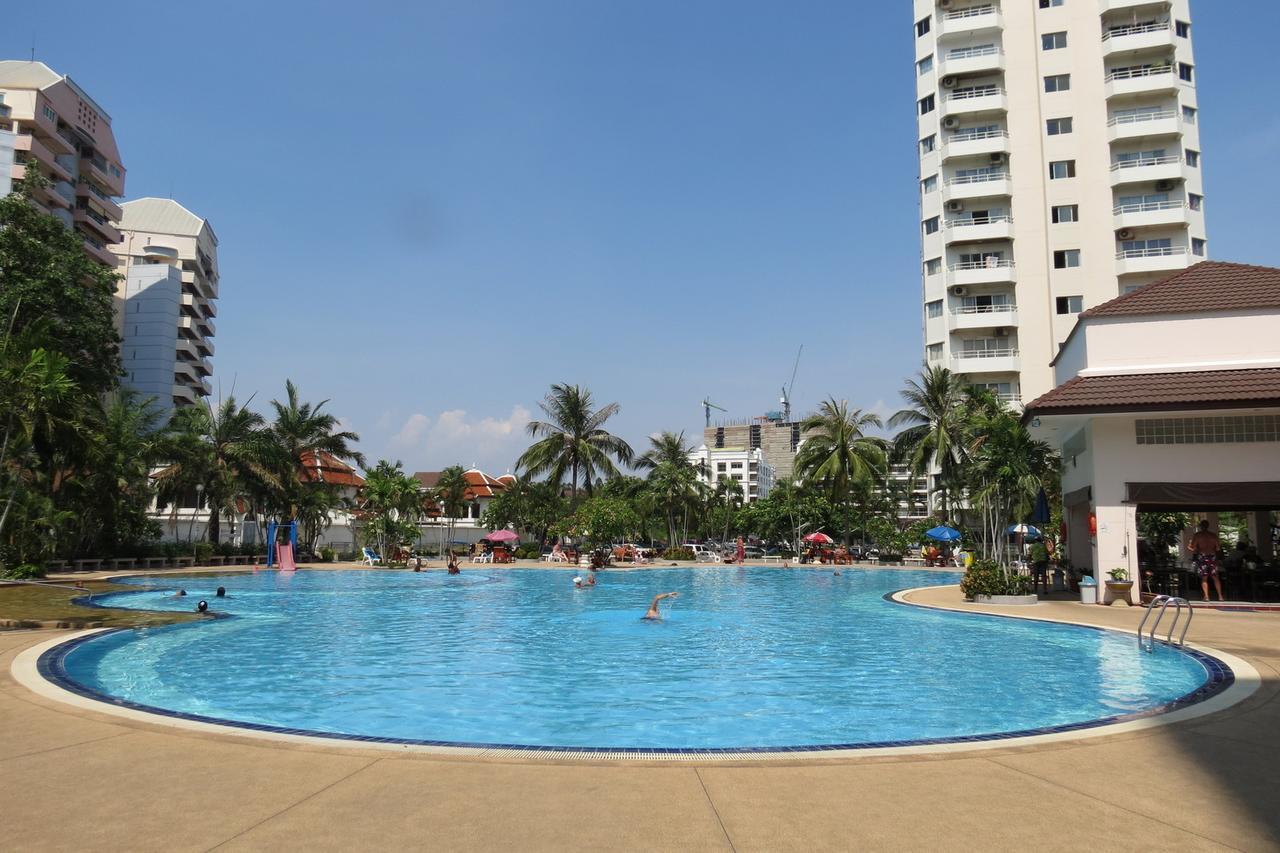 View Talay 1B Apartments Pattaya Esterno foto